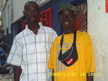 mw et pape sene 